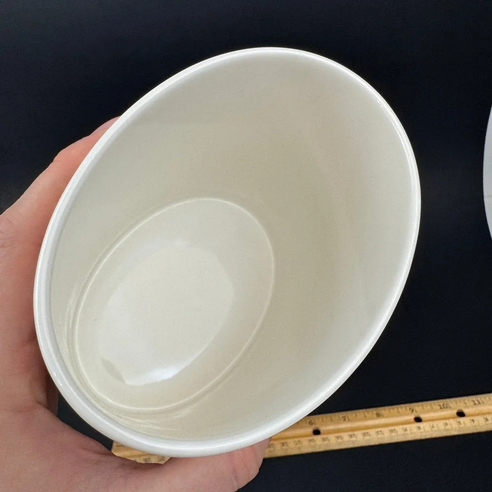 Rare Oval White Ovation Wade Ceramic Wood Lid Tea Vertical Writing Storage